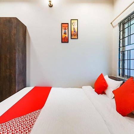 Oyo 60726 Hotel Vrindavan บิลาสปูร์ ภายนอก รูปภาพ