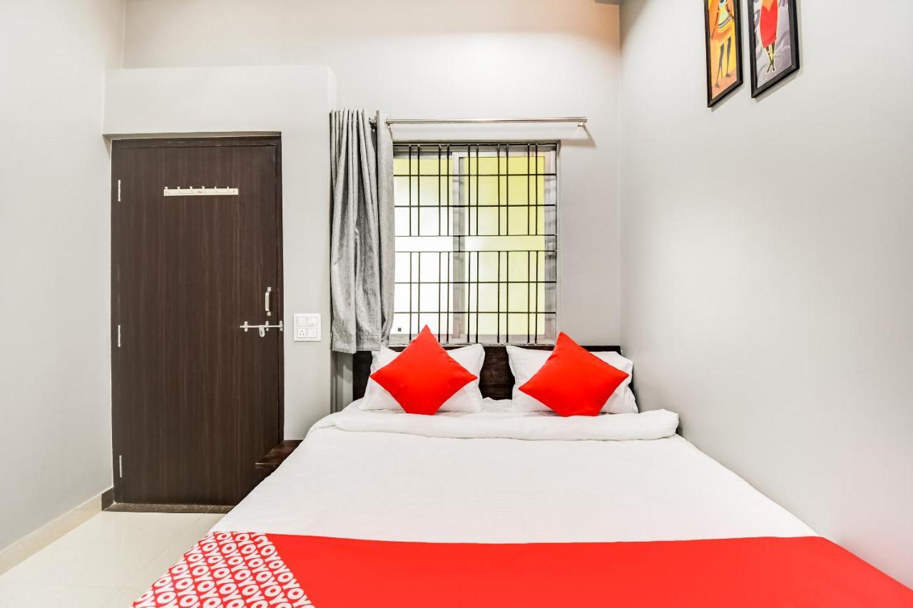 Oyo 60726 Hotel Vrindavan บิลาสปูร์ ภายนอก รูปภาพ
