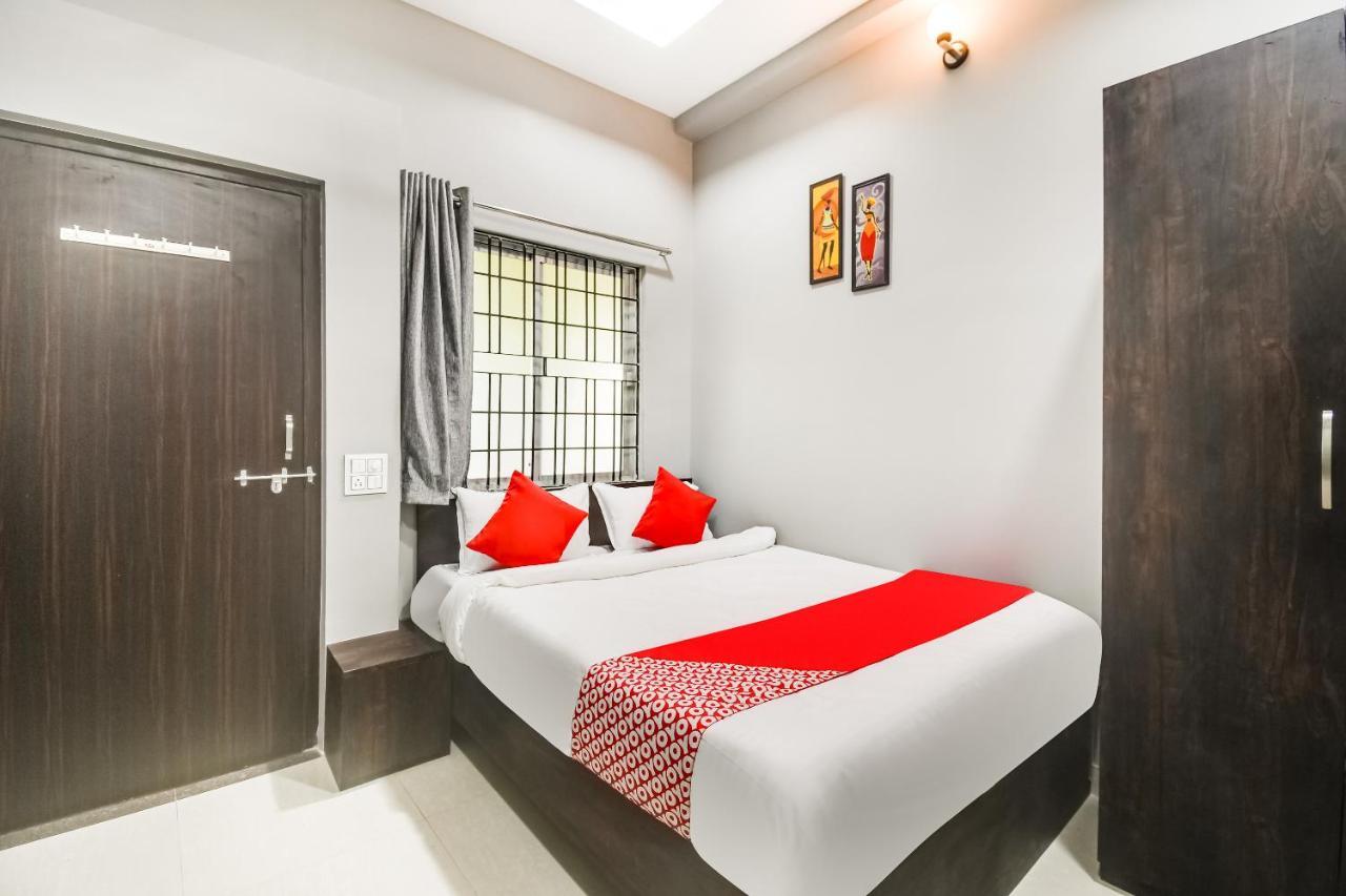 Oyo 60726 Hotel Vrindavan บิลาสปูร์ ภายนอก รูปภาพ