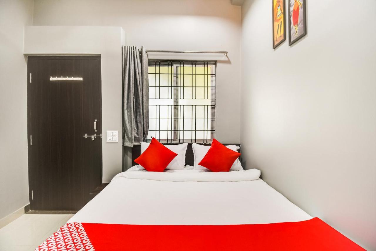 Oyo 60726 Hotel Vrindavan บิลาสปูร์ ภายนอก รูปภาพ