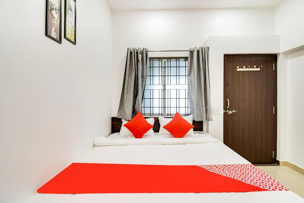 Oyo 60726 Hotel Vrindavan บิลาสปูร์ ภายนอก รูปภาพ